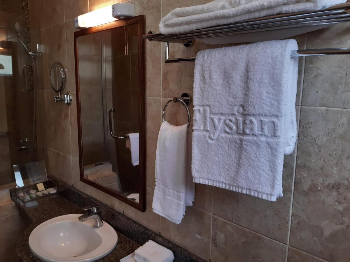 Elysian Resort Gathanga Extérieur photo